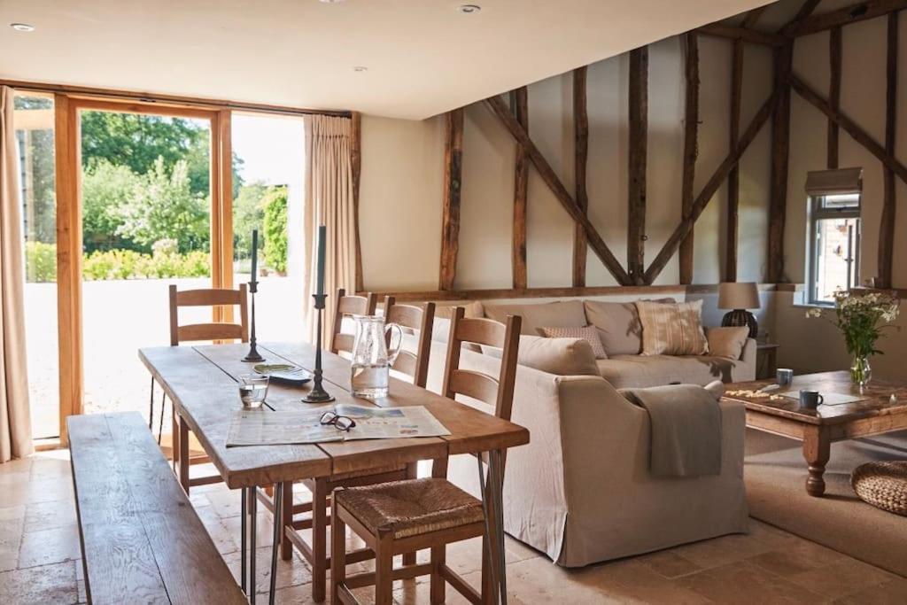 Stride'S Barn Villa Whiteparish Екстериор снимка